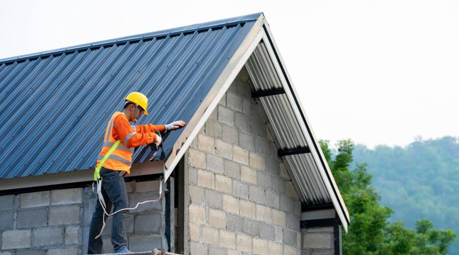 Professional residential roofers in Underwood, MN